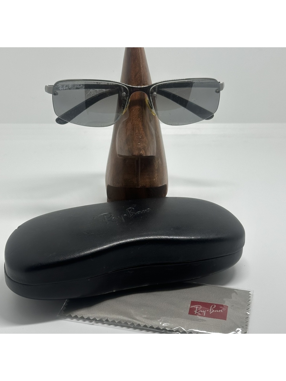 Ray-Ban Rimless Sunglasses with Case and Cleaning Cloth